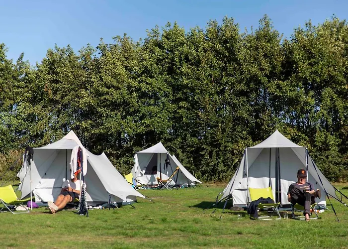 Bluecamp Oerol25- Tent&Breakfast